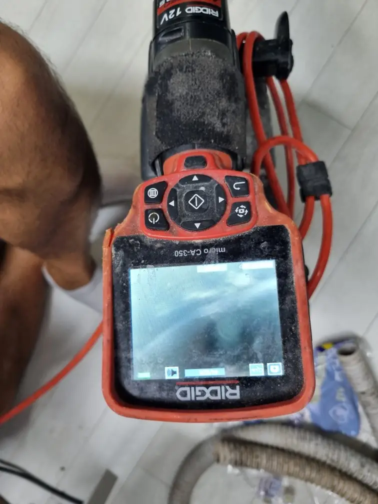 싱크대 뚫음 작업 4