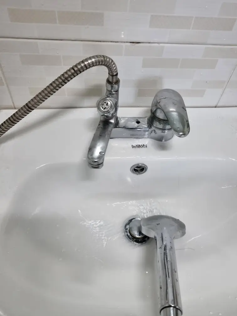 원룸 샤워 겸용 수전 1